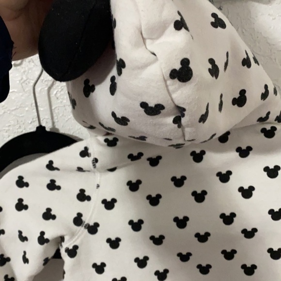 Disney Minnie Mouse hoodie - Picture 6 of 6
